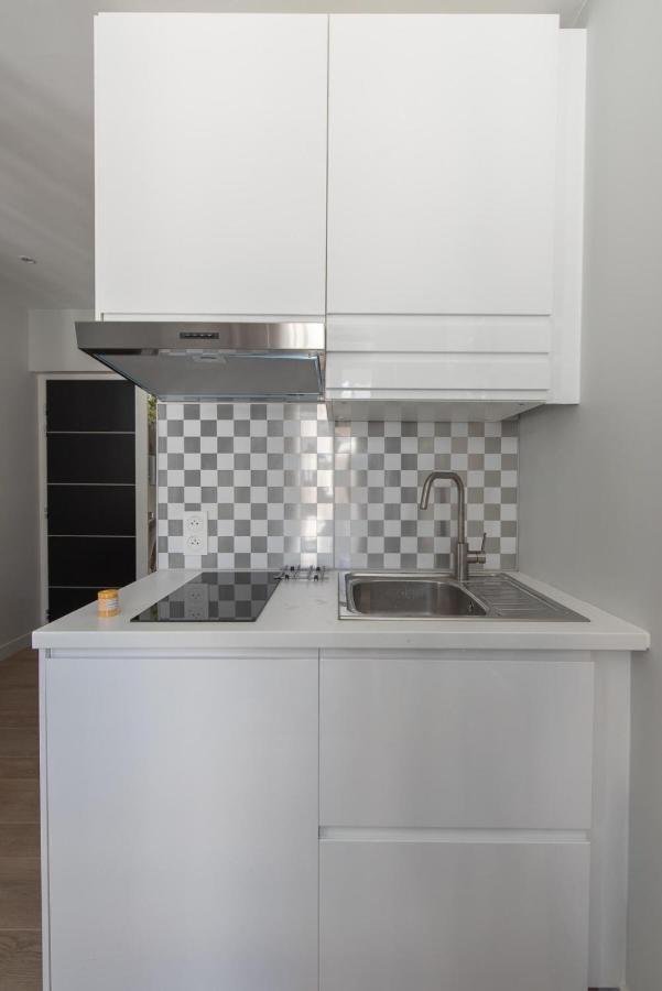 Le Petit Prince- Studio Cosy 2 Pers -Metro Valmy Лион Экстерьер фото