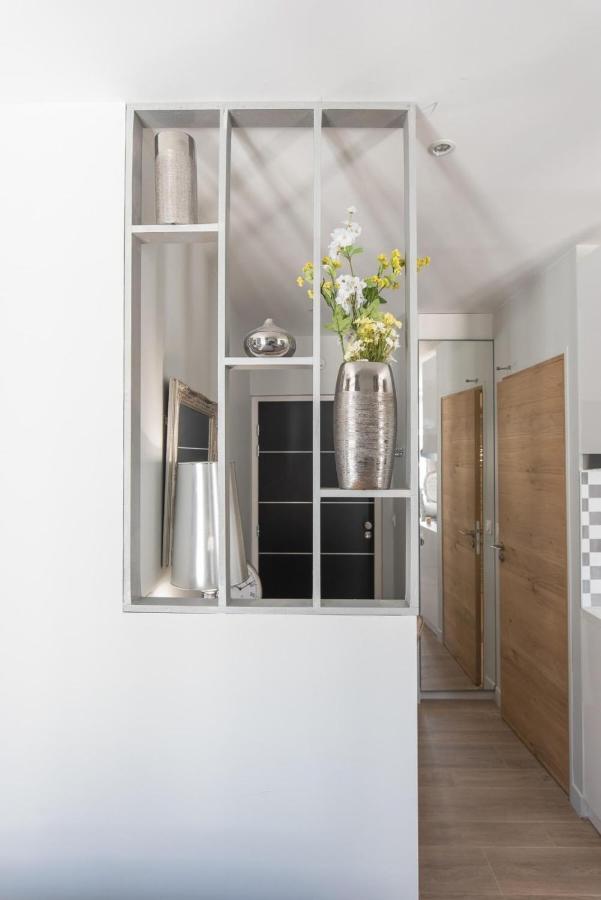 Le Petit Prince- Studio Cosy 2 Pers -Metro Valmy Лион Экстерьер фото